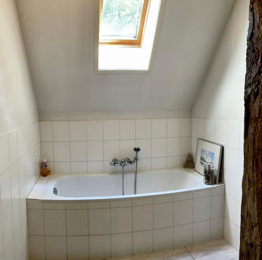 Aan De Dwarsweg Hotel Uffelte Bagian luar foto